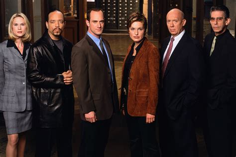 Law & Order Special Victims Unit, a spin-off of the crime drama Law & Order, follows the detectives who work in the "Special Victims Unit" of the 16th Precinct of the New York City Police Department, a unit that focuses on crimes involving rape, sexual. . Law order cast